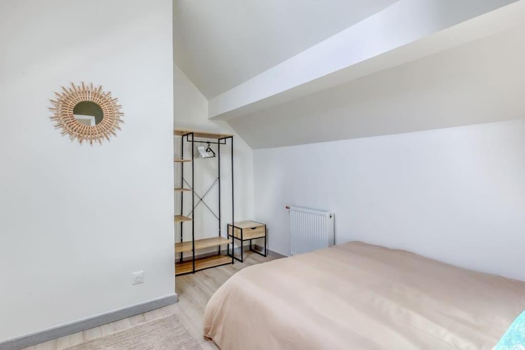 Joli Appartement De Vacances Ecouen Luaran gambar