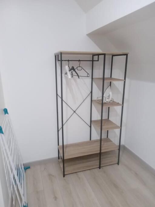 Joli Appartement De Vacances Ecouen Luaran gambar