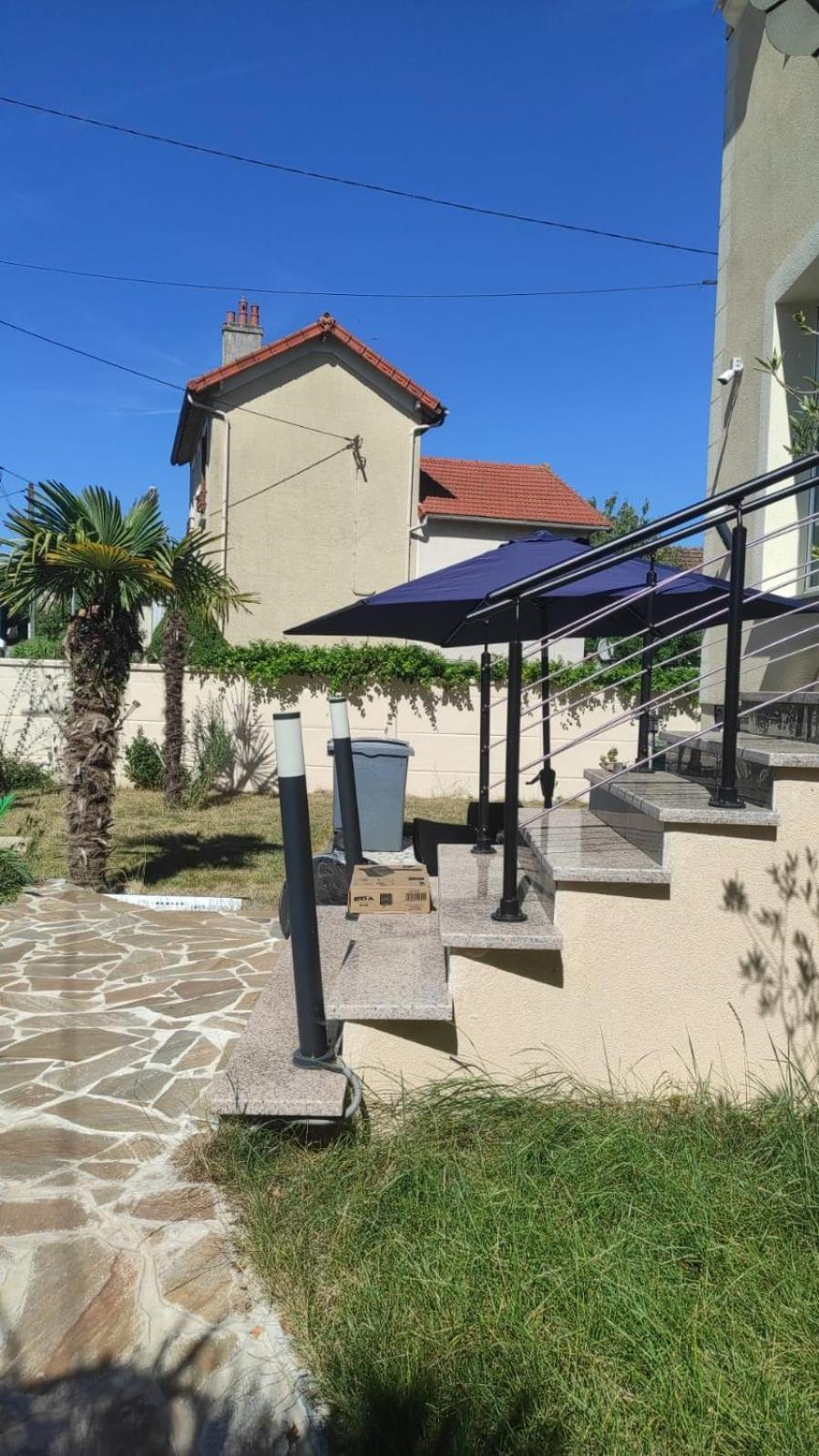 Joli Appartement De Vacances Ecouen Luaran gambar